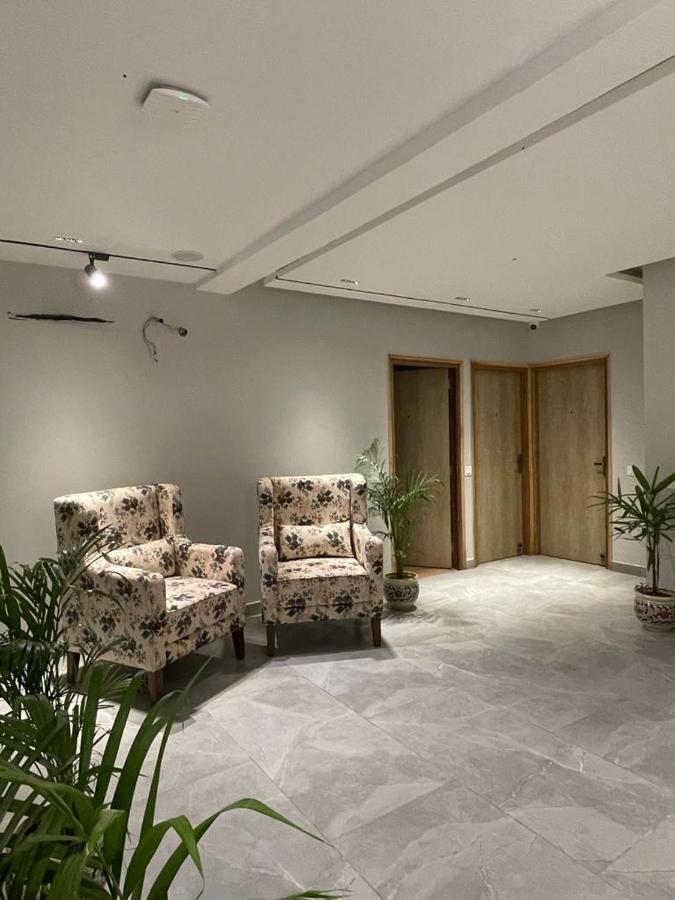 Hotel West Inn Premium Kharar Экстерьер фото