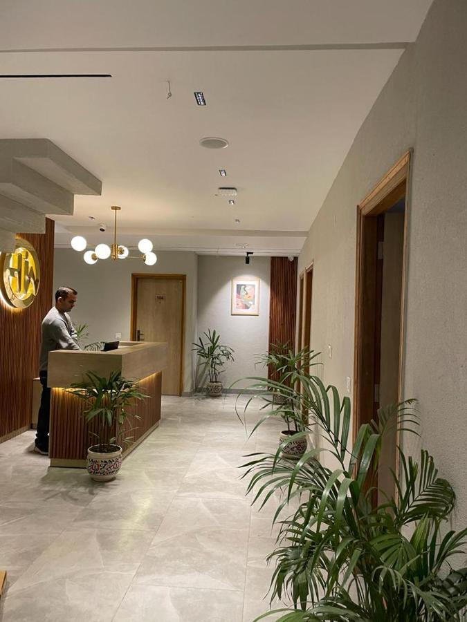 Hotel West Inn Premium Kharar Экстерьер фото
